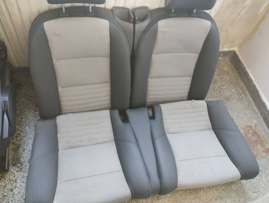 Седалки за volvo c30