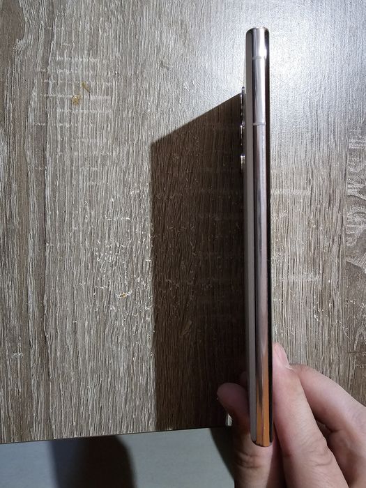 Samsung S22 Ultra 256 GB като нов