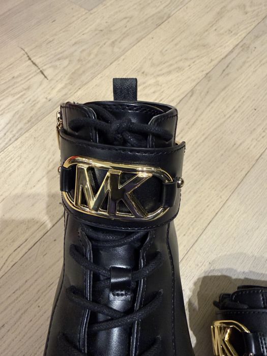 Боти Michael Kors