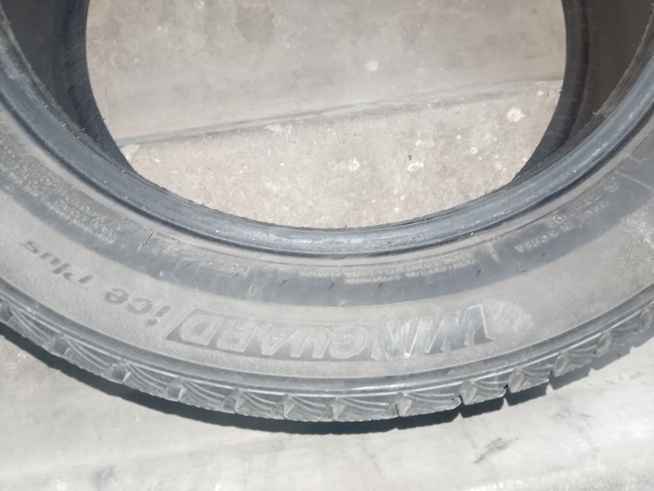 Продам шины зимние
