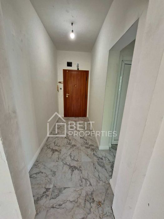 Тристаен апартамент  в  Славия