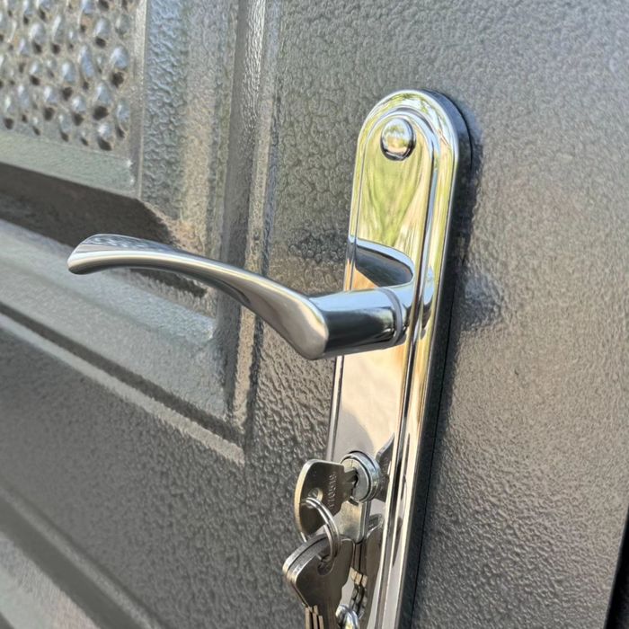 Входные металлические двери.Железные двери. Темир ешик