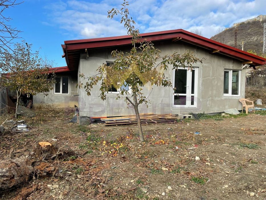 Продава се Къща в Провадия - 90 кв.м за 806 €/кв.м - Снимка #4