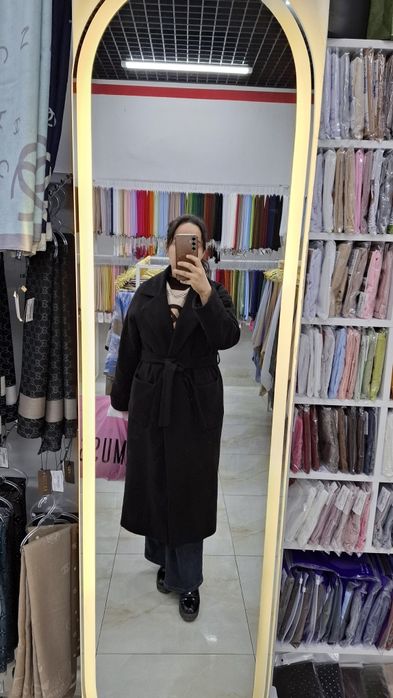 Palto, ichi qavilgan, juda issiq. Xitoy. 140.000