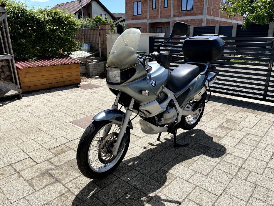 Vând motocicleta BMW F650ST (1999) – 10.000 km, revizii, stare f. bună, dotări
