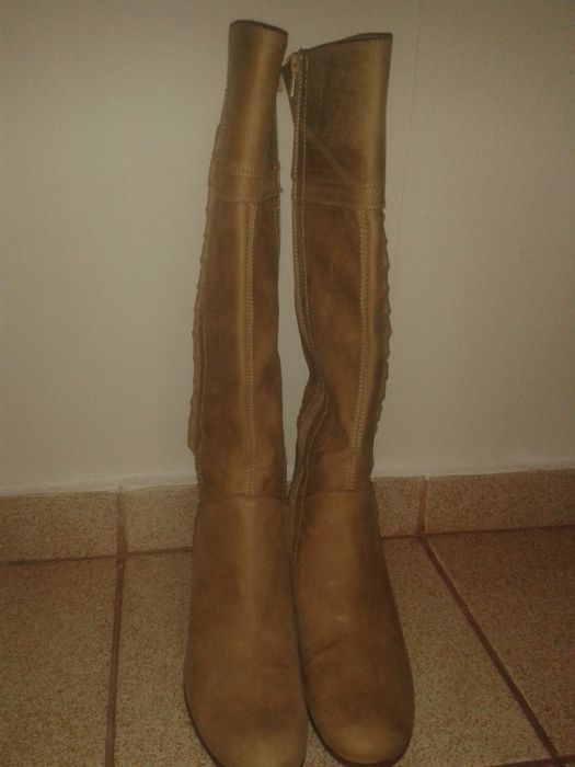 Ботуши от еко кожа