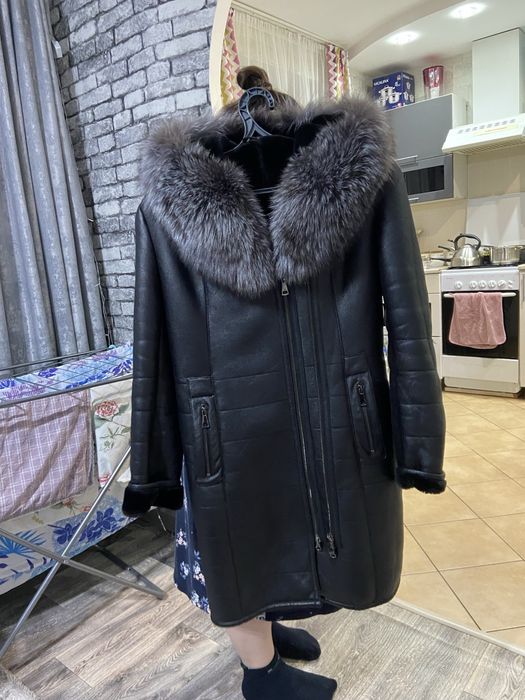 Продам новую куртку