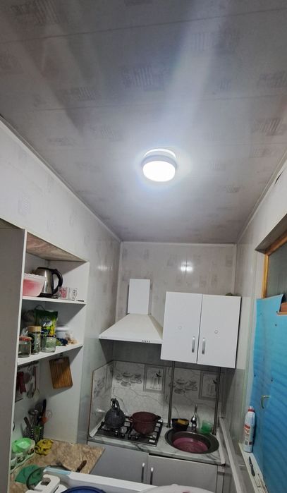 Uy sotiladi 1 xonali