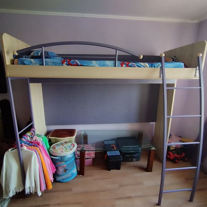 Продам кровать-чердак