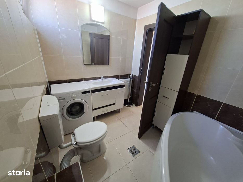 Apartament cu 3 camere si garaj - super pret