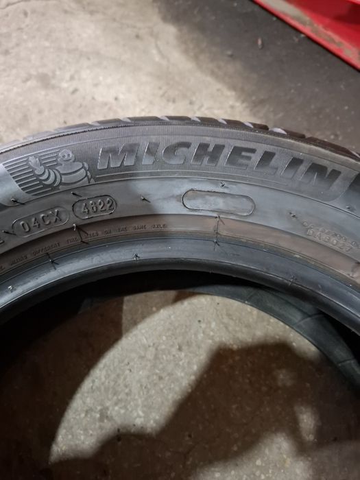 2 Летни гуми Мишелин 175/65/15 ДОТ22 6мм
