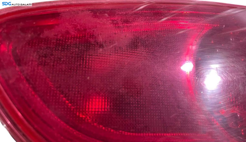 Stop Lampa Tripla Dreapta Haion Portbagaj Seat Leon 1P Facelift FL 2009 - 2013 [LR0162]