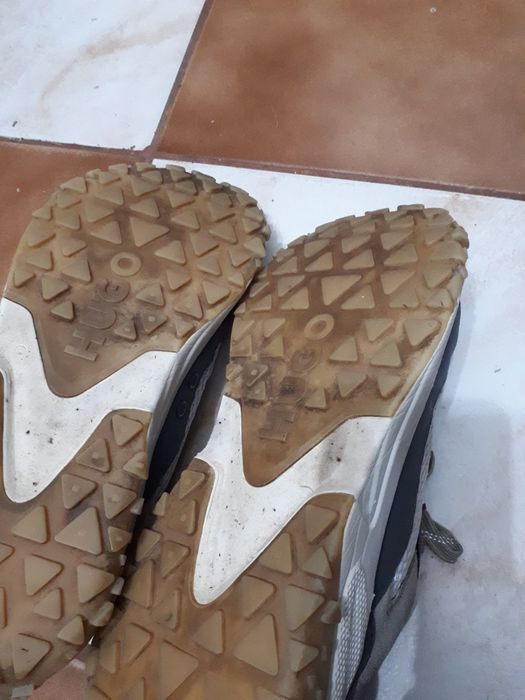 Adidași Hugo 40cm