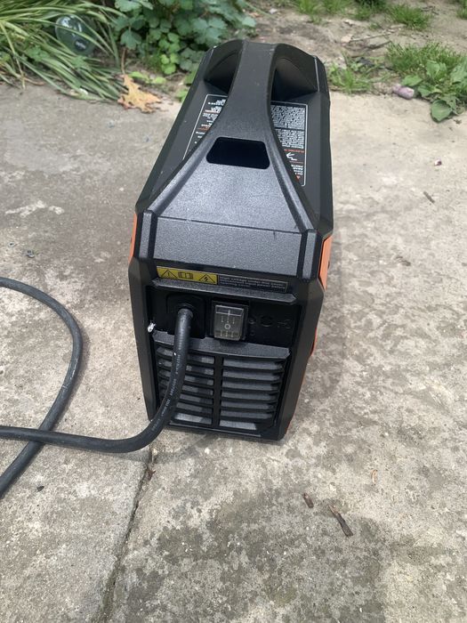 JASIK EA 200/2023г/инверторен заваръчен апарат