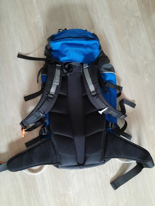 Rucsac premium Solitare 38 L ca nou