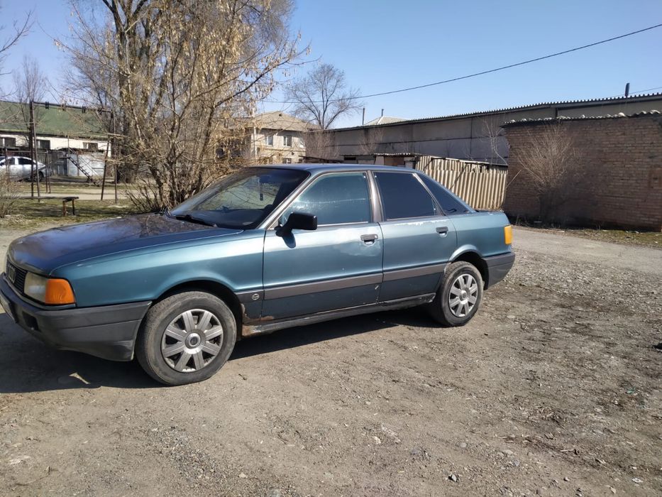 Срочно продам Ауди 80 б3