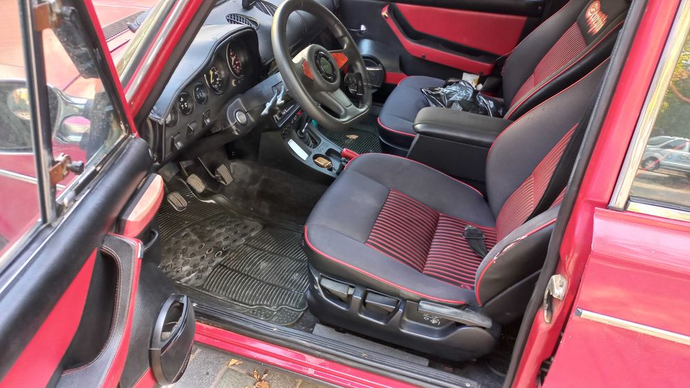 ВАЗ 2103 крастный металик