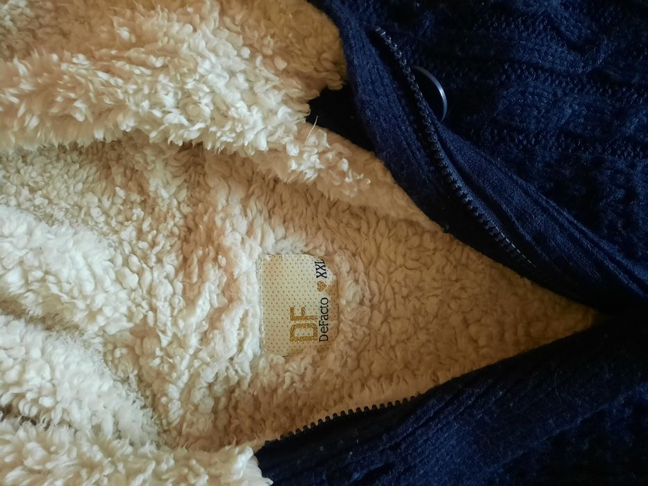 Продам тёплую кофту