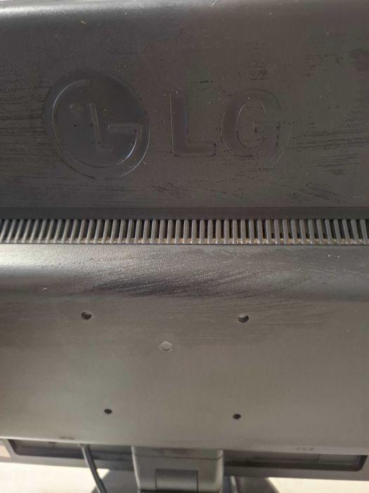 Продам монитор LG