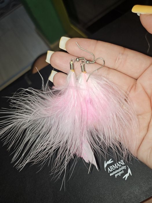 Розови пера обеци