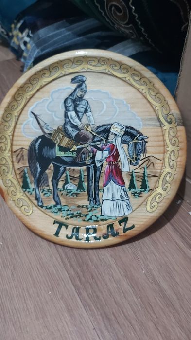 Сувенир из дерево