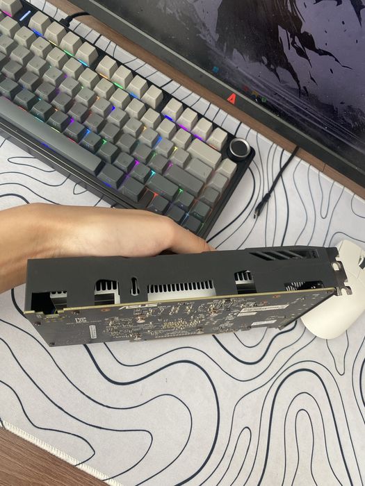 Продам видеокарту