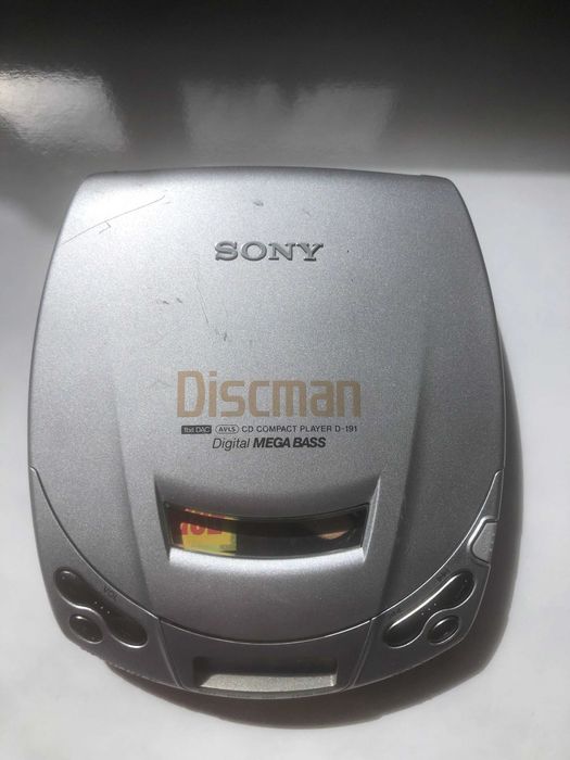 Дискмен sony  discman D-191