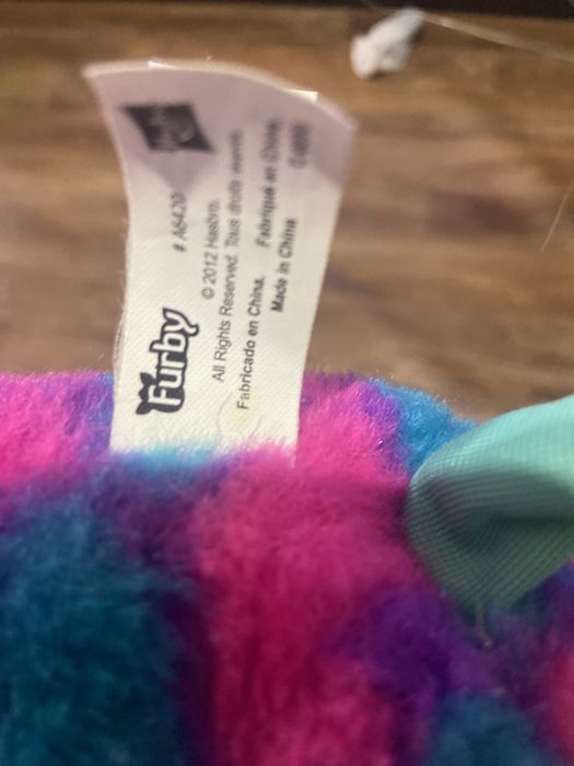 Furby  говорящий A6420