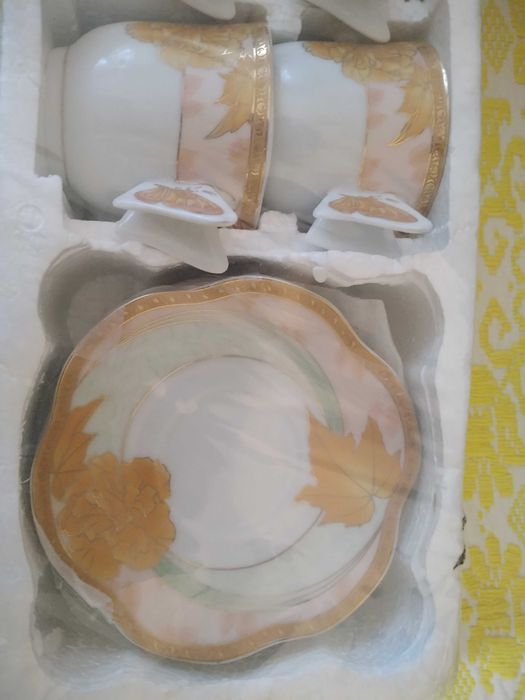 Красив сервиз за кафе