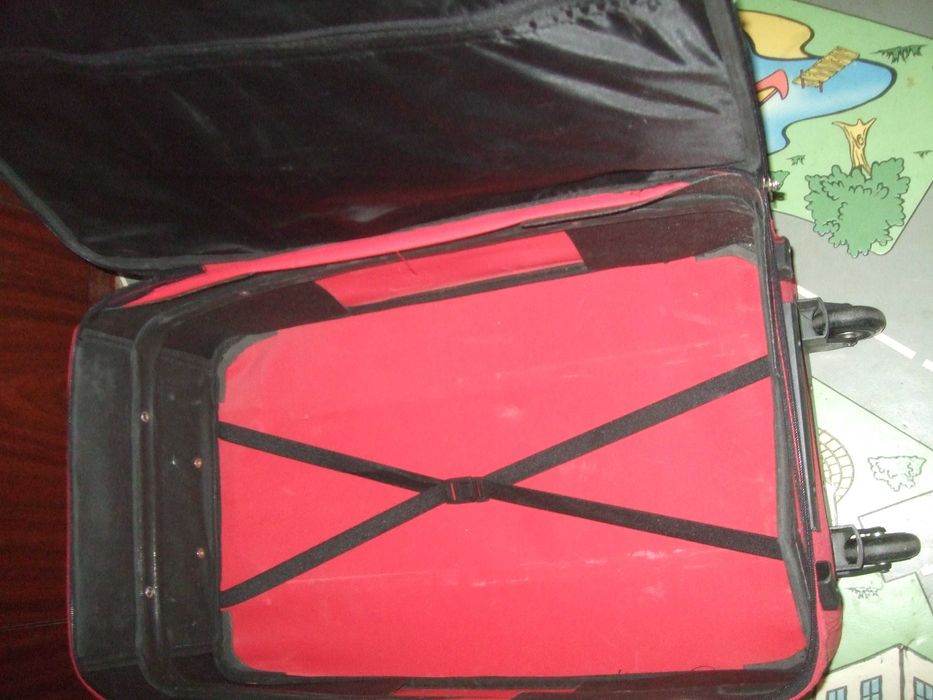 Troler mare cu roți 67/42/22cm