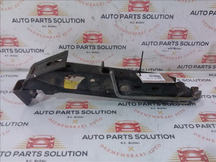 cric dacia mcv an fabr. 2009