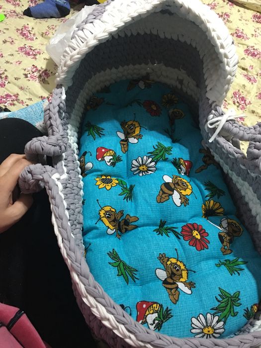 Bola yotadigan savat