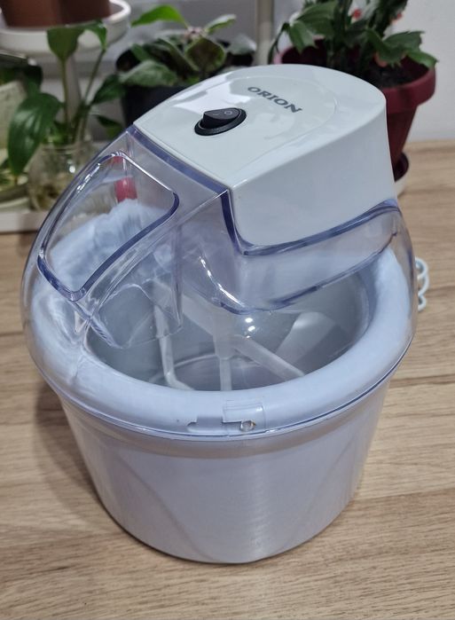 Aparat de facut inghetata