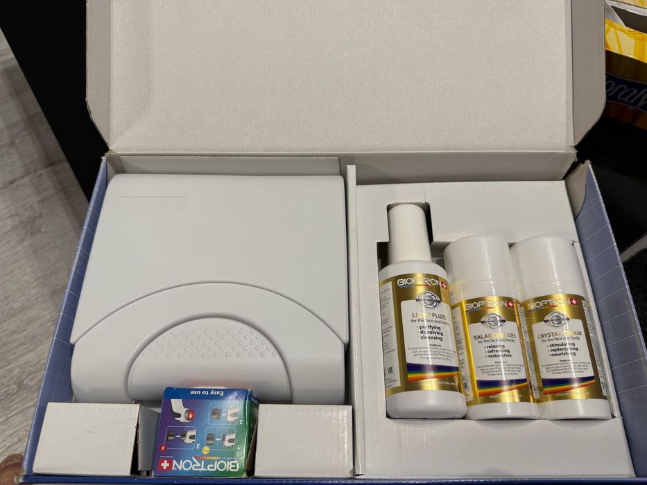 LAMPA BIOPTRON ZEPTER + Set complet de accesorii - Stare Excelenta