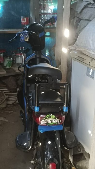Продам ск8 скутер