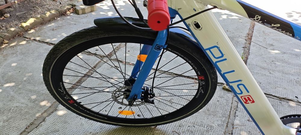 Bicicletă electrica/ 28 inch