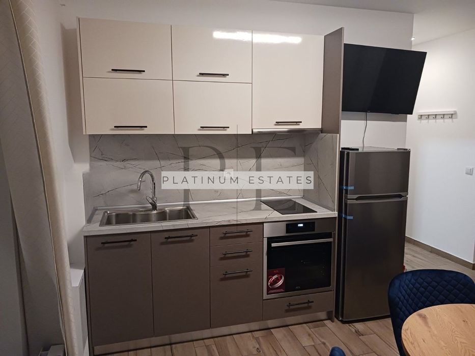 Дава се под наем Двустаен апартамент в София, Малинова долина - 40 кв.м за 510 € - Снимка #2