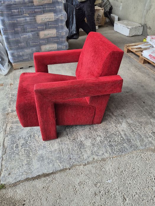 Стол тип кресло червен