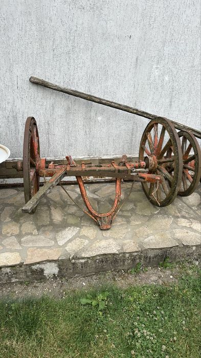 Каруца автентична