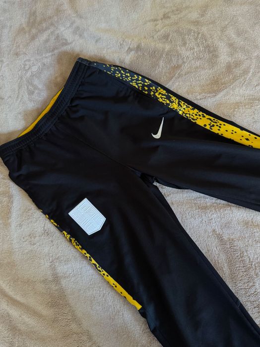 Nike Neymar Jr Academy Yellow/Black Set детски екип