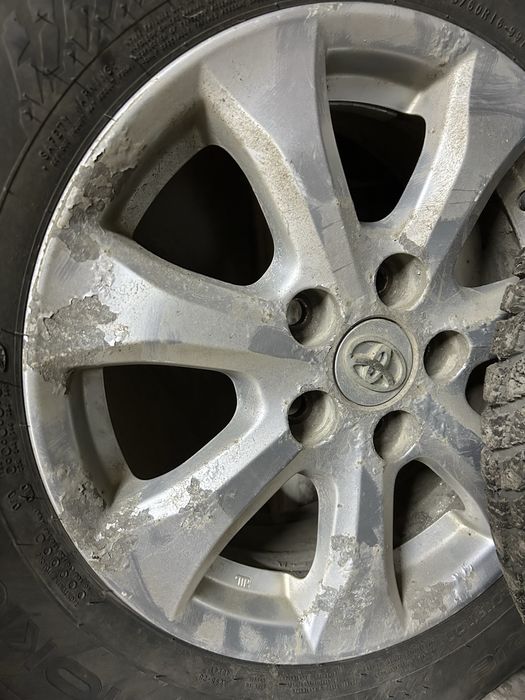 Nokian Hakapelita 9 с дисками