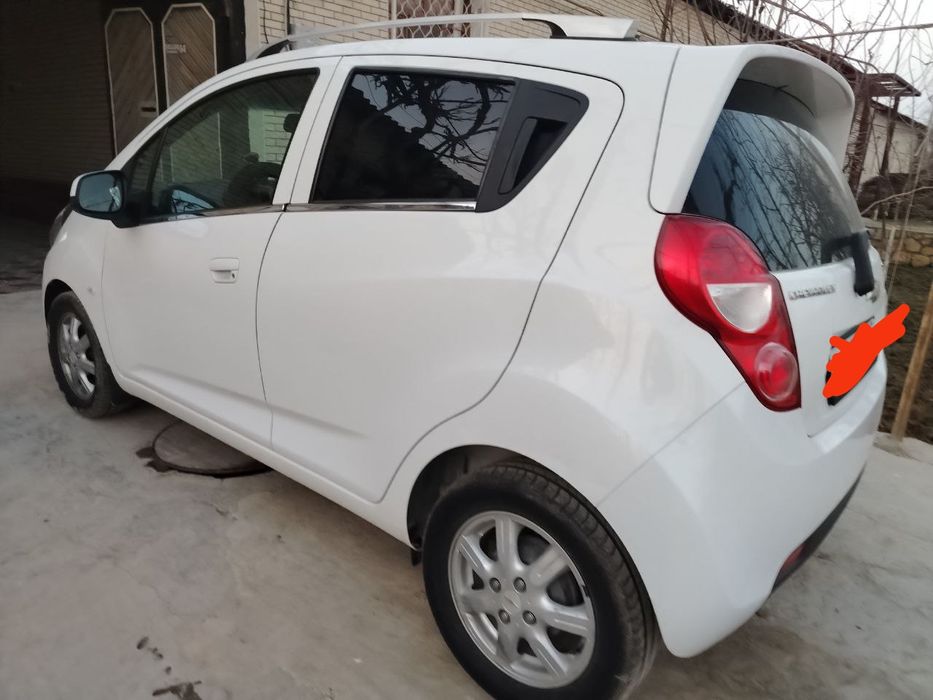 Spark sotiladi ideal