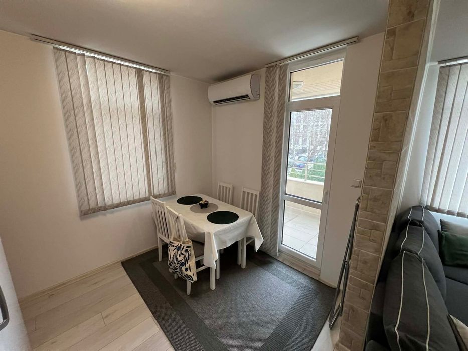 Апартамент Наем до Панаира