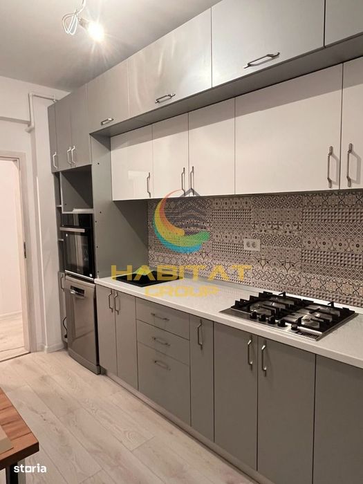 2 camere, balcon inchis, mobilat si utilat, loc de parcare