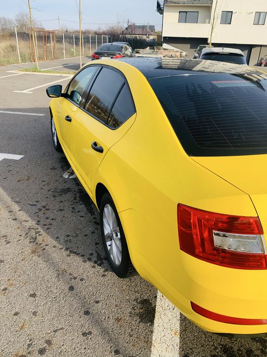 Skoda Octavia.