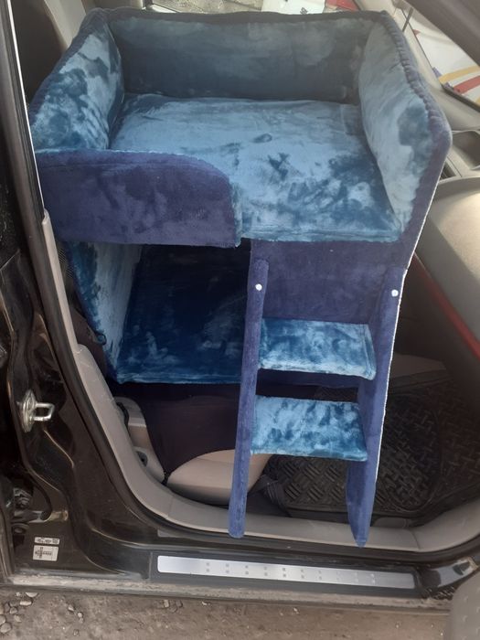 Confectionez si repar ansambluri de joaca pentru pisici