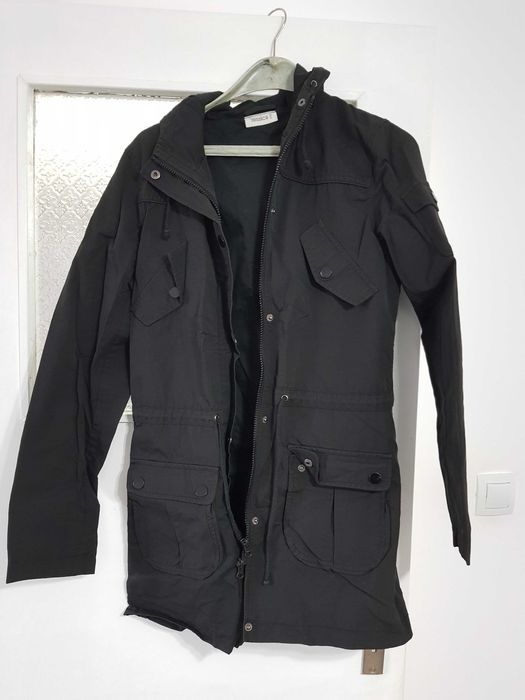 Дамско есенно яке Stradivarius М размер