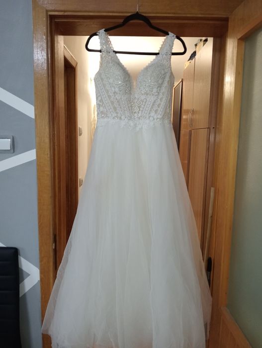 Vând rochie mireasa