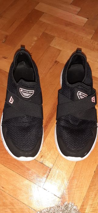 Adidasi Sneakersi Sportissimo