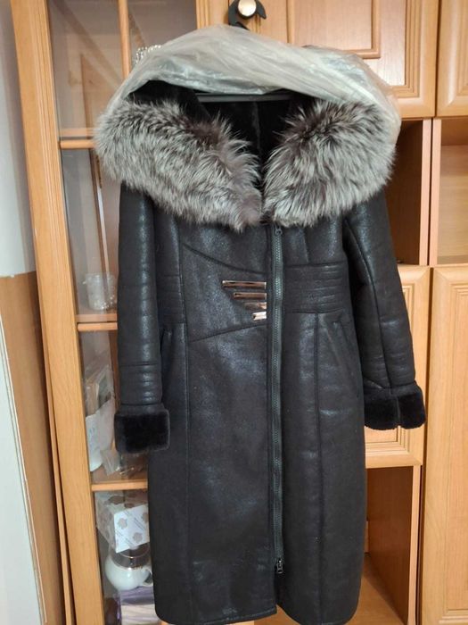 дубленка с чернобуркой 46-48 размер